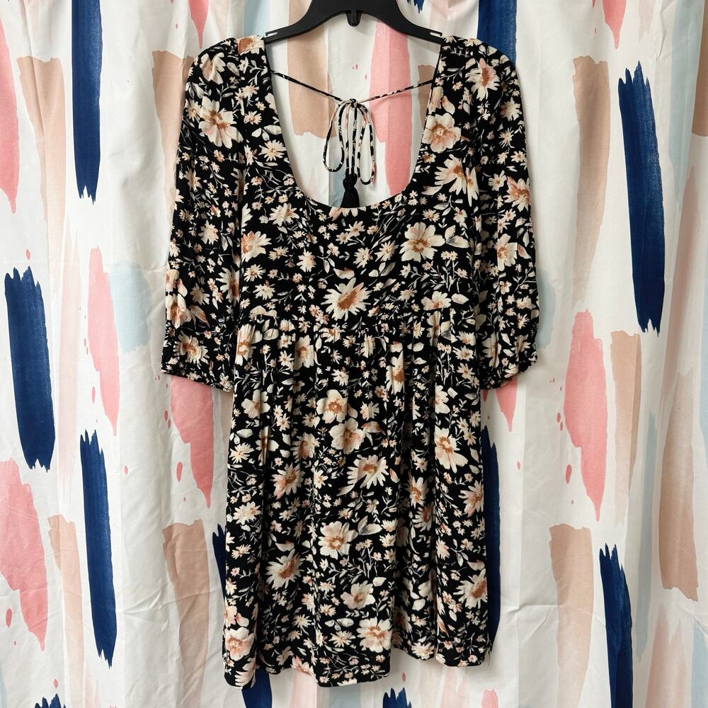 American Eagle Black Floral Babydoll Puff Sleeve Low Back Mini Dress Size XS - Picture 2 of 10